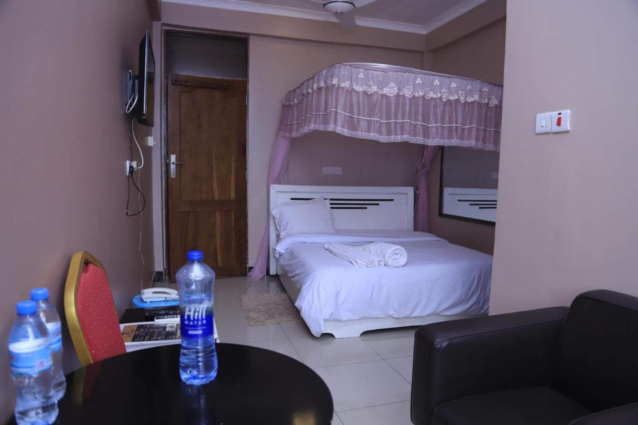 B10 Airport Lodge Darüsselam Dış mekan fotoğraf