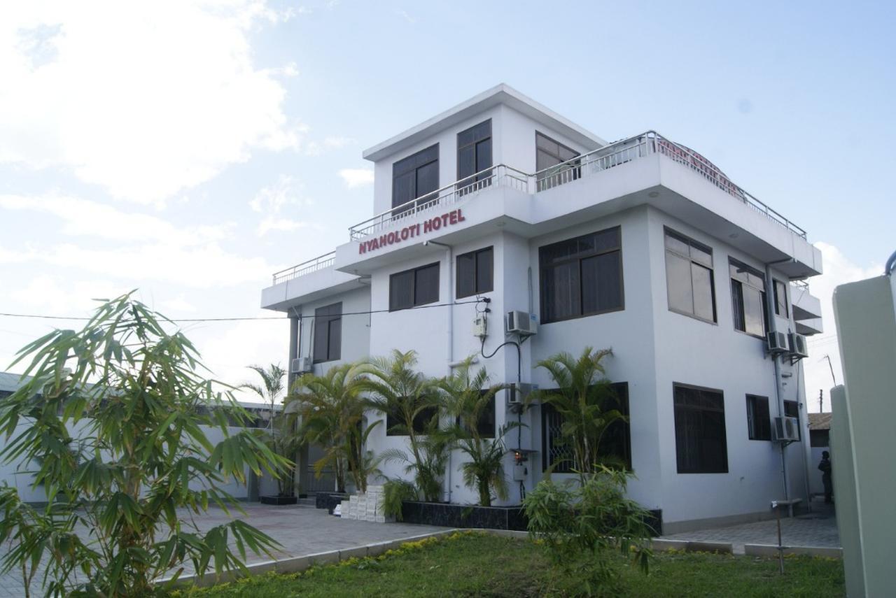 B10 Airport Lodge Darüsselam Dış mekan fotoğraf