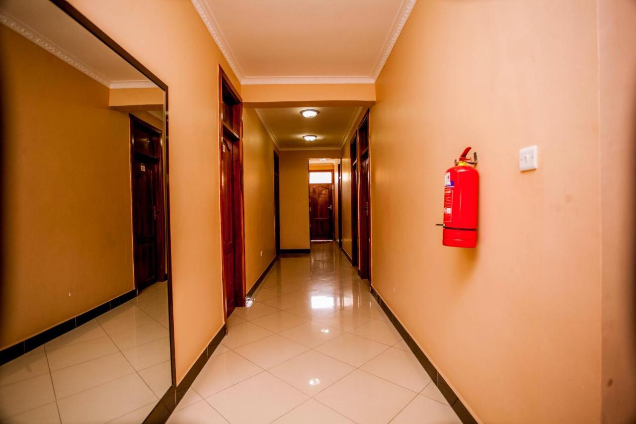 B10 Airport Lodge Darüsselam Dış mekan fotoğraf